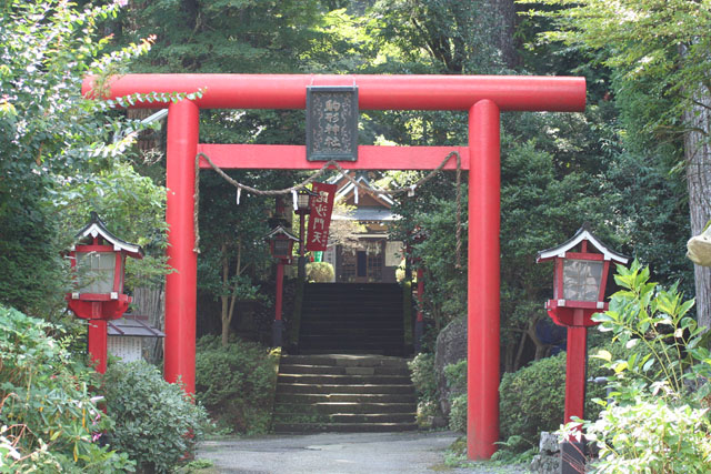 駒形神社